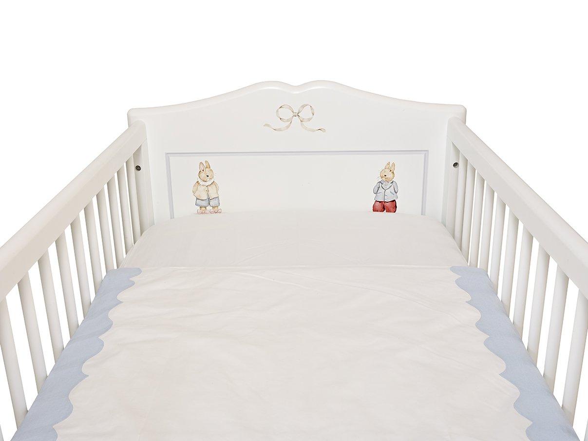 Dragons Cot Quilt with Scalloped Edging