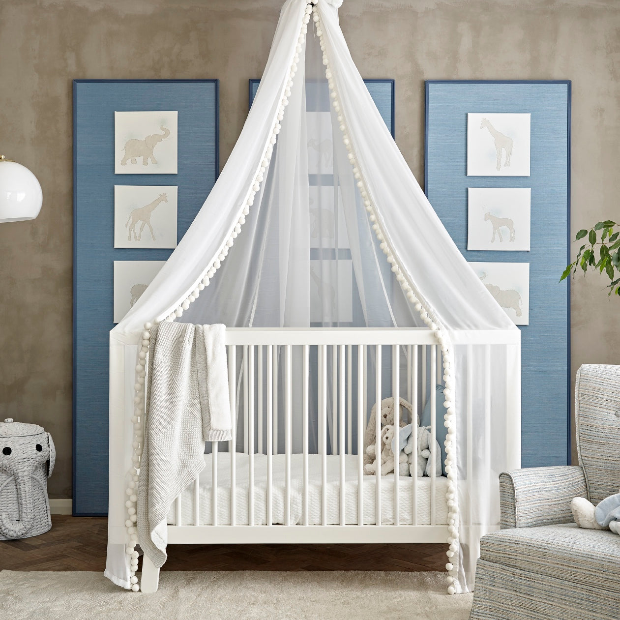 Baby cribs luxury best sale